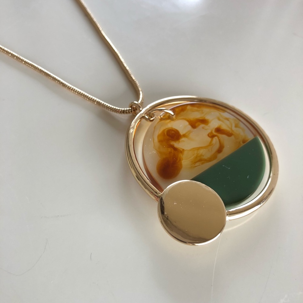 AYSE Long Gold Chain Circle Necklace NWT